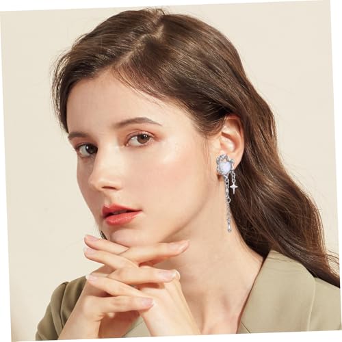 FRCOLOR Silberne Herz Ohrringe mit Vierzackigem Stern Anhänger Leichte Damen Ohrhänger Modische Schmuckaccessoires für Alltag Party Hochzeit und von FRCOLOR