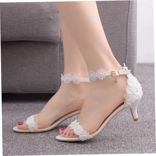 FRCOLOR Weiße Spitzen braut sandaletten mit Spitzem Zehenbereich Eleganter Absatz Verstellbarer Riemen Leichte und Bequeme Sommerhochzeits schuhe für Damen Passend zu Kleidern und Jeans von FRCOLOR
