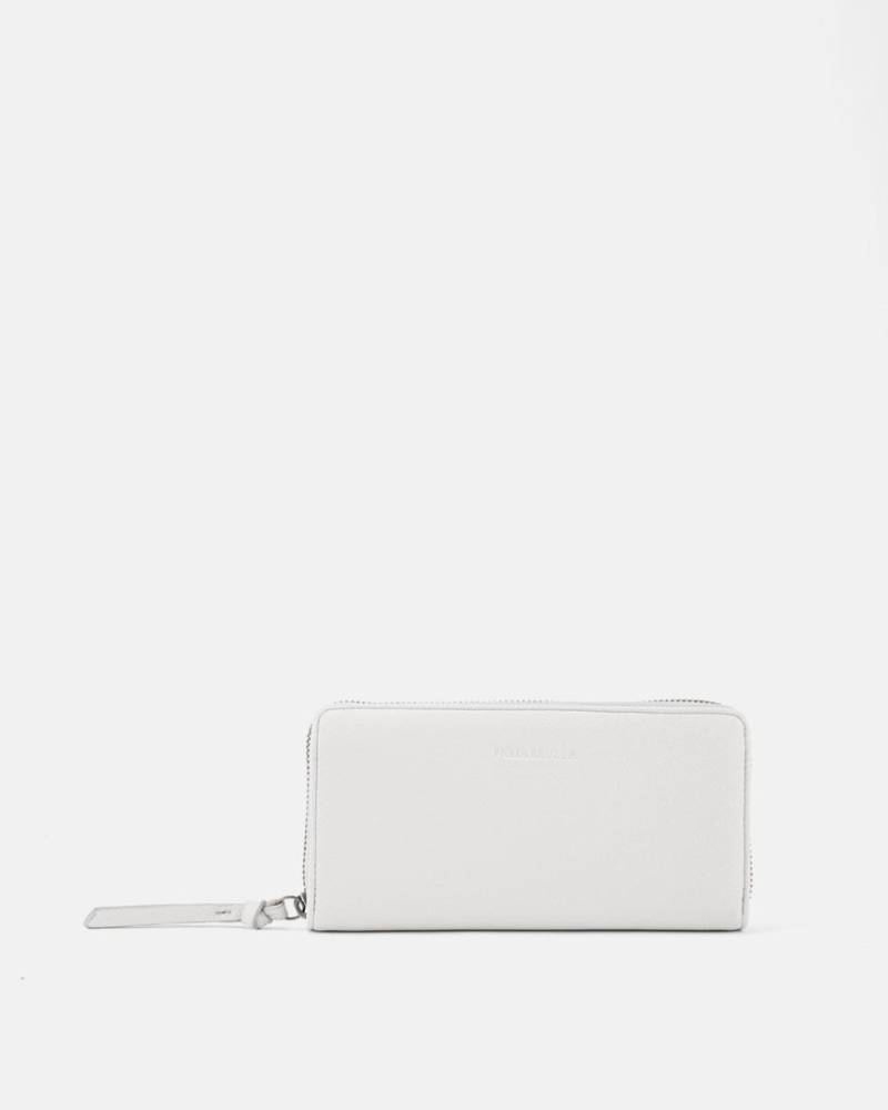 FREDsBRUDER - Bestie Collection Rv-Börse Bestie Ziparound Wallet Oat Milk Offwhite von FREDsBRUDER