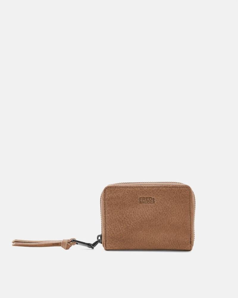 FREDsBRUDER - My Old Friend Collection Börsen Mit Reißverschluß My Old Friend Nugget Caramel Sand von FREDsBRUDER
