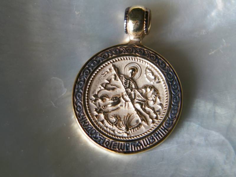 925 Sterling Silber Russisch-Orthodoxer Anhänger "St. George The Concueror"14 Vergoldet Und Schwarz Rhodium" von FRIENDSJEWELRYinc