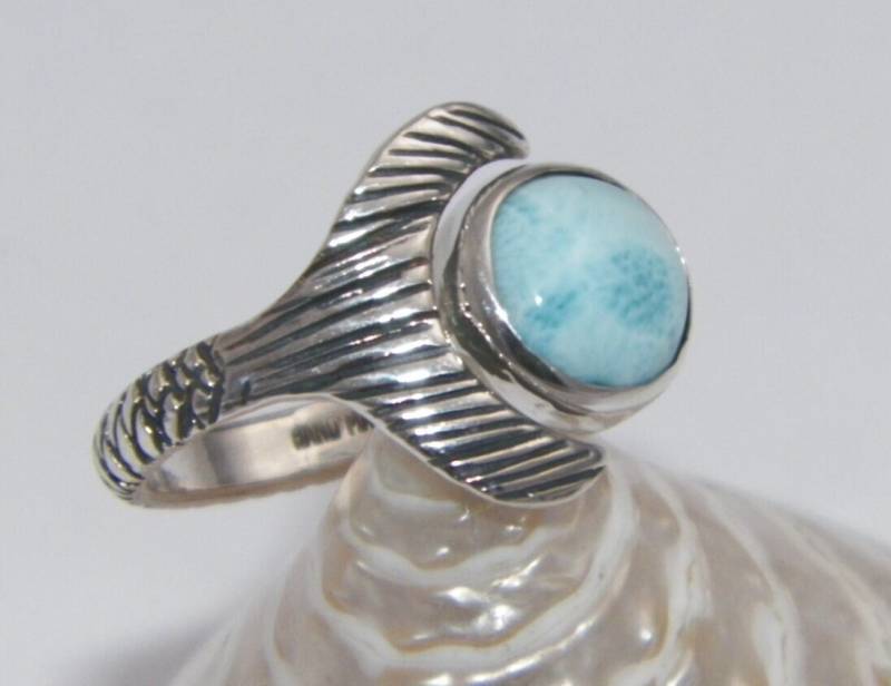 Free Shell Box Einzigartige Hand Made.925 Sterling Silber Echt H2O Just Add Water Mako Mermaid Tail Ring Natürliche Ozean Blau Larimar Cabochon 10 Mm von FRIENDSJEWELRYinc