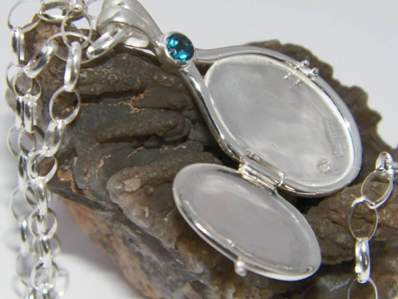 Hand Made in Usa 41 Mm-20 Mm 925 Sterling Silber 4 London Blautopas Medaillon H2O Just Add Water Mermaids von FRIENDSJEWELRYinc