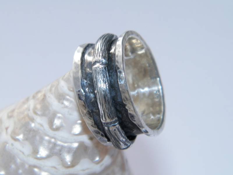 Handgefertigt Gehämmert .925 Sterling Silber Bambus Design Spinner Ring-Maßanfertigung von FRIENDSJEWELRYinc