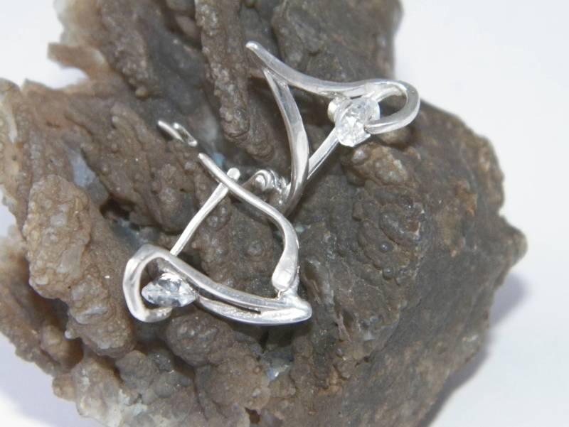 Handgefertigt Solid.925 Sterling Silber Hoop Huggies Ohrringe Frei Bewegliche Steine von FRIENDSJEWELRYinc