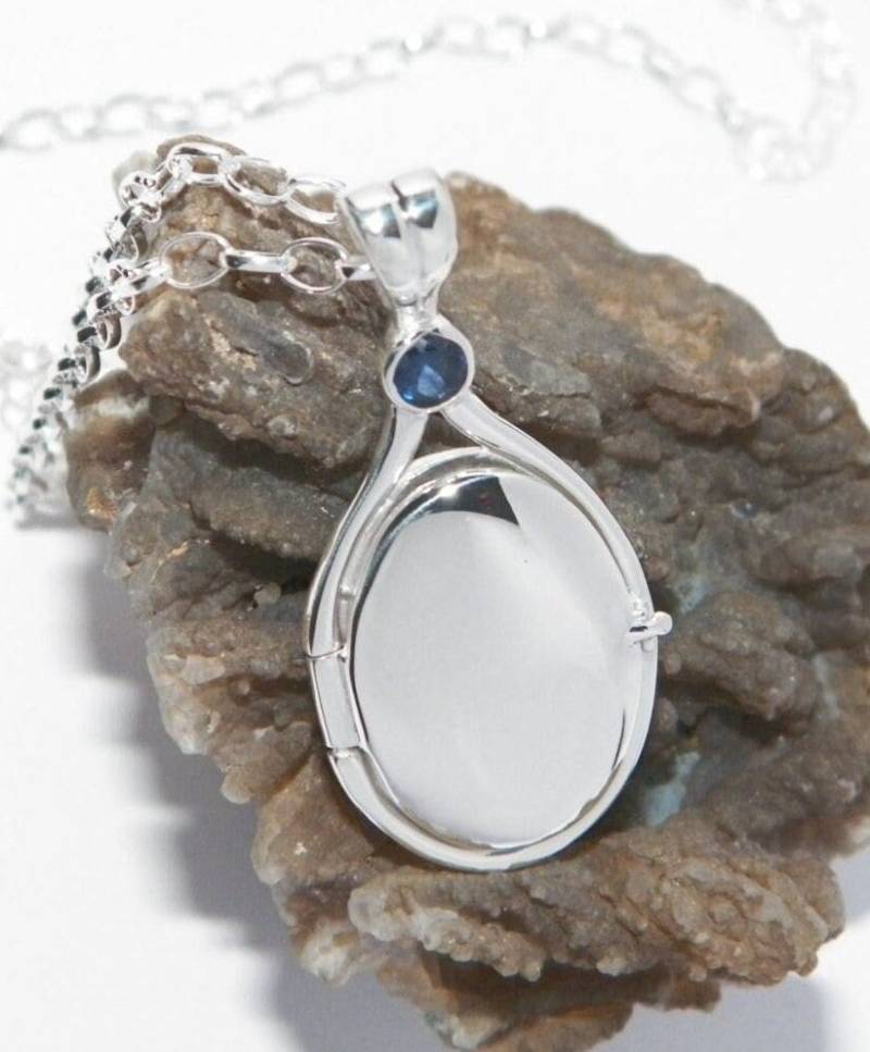 Handgefertigt in Den Usa 41 Mm-20 Mm Handgefertigte Solid 925 Sterling Silber 4 Lab Sapphire H2O Just Add Wasser Meerjungfrauen Anhänger Medaillon von FRIENDSJEWELRYinc