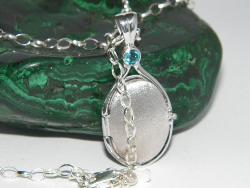 Handgefertigt in Den Usa 41 Mm-20 Mm Handgefertigte Solid 925 Sterling Silber 4 Natürliche Schweizer Blautopas Medaillon H2O Just Add Water Mermaids von FRIENDSJEWELRYinc