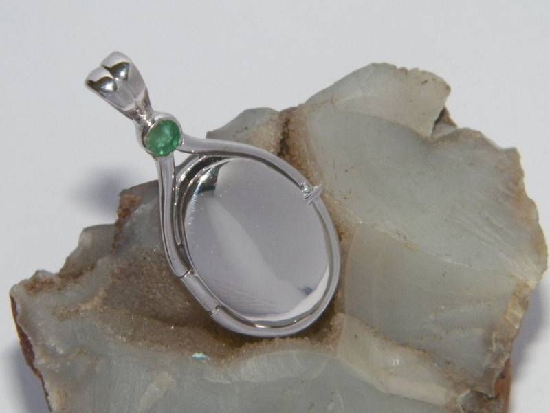 Handgefertigt in Den Usa.h2O Mermaids Halskette Handcrafted 925 Sterling Silber 4 Mm Echtes Smaragd Locket H2O Just Add Wasser Meerjungfrauen von FRIENDSJEWELRYinc