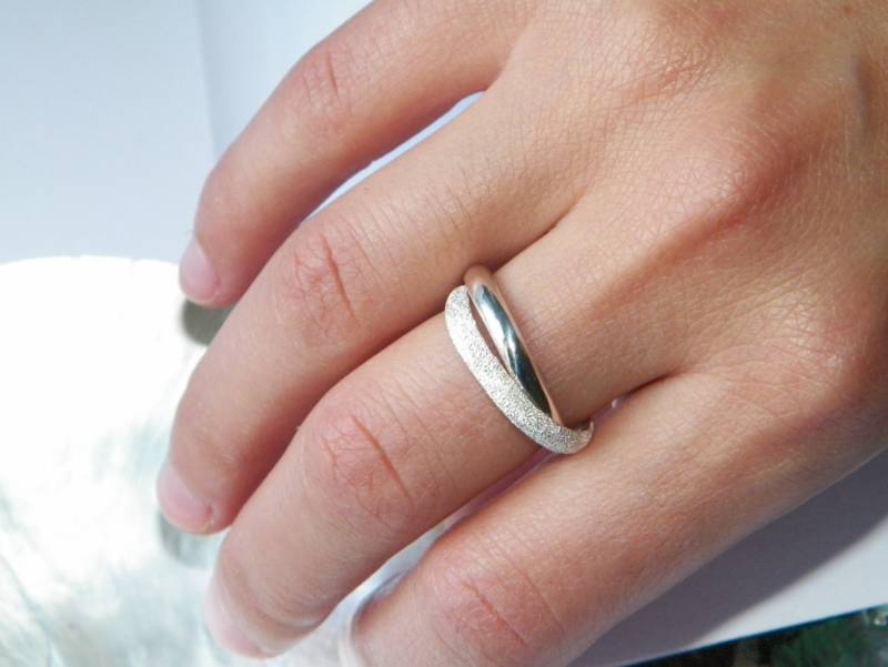 Handgefertigte .925 Sterling Silber Verriegelung Doppelband Rolling Ring Ehering-Custom Size von FRIENDSJEWELRYinc