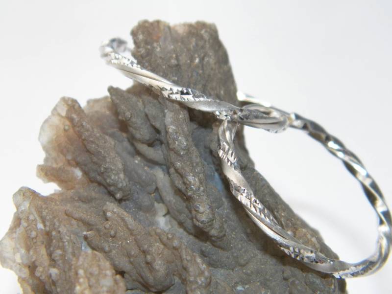 Handgefertigte .925sterling Silber Hoop Ohrringe Diamantschliff Finish Rhodiniert von FRIENDSJEWELRYinc