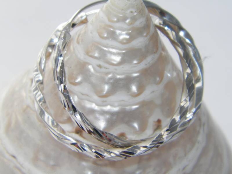 Handgefertigte .925sterling Silber Hoop Ohrringe Diamantschliff Finish Rhodiniert von FRIENDSJEWELRYinc