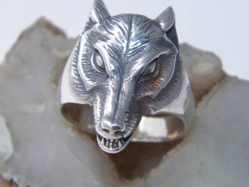 Handgefertigte Oxidized.925 Sterling Silber Wolf Ring-Custom Size von FRIENDSJEWELRYinc
