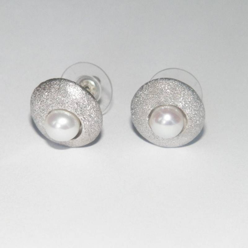 Handgefertigte Stardust Sterling Silver.925 Ohrstecker 6, 5 Mm Süßwasser Perlen Weiß von FRIENDSJEWELRYinc