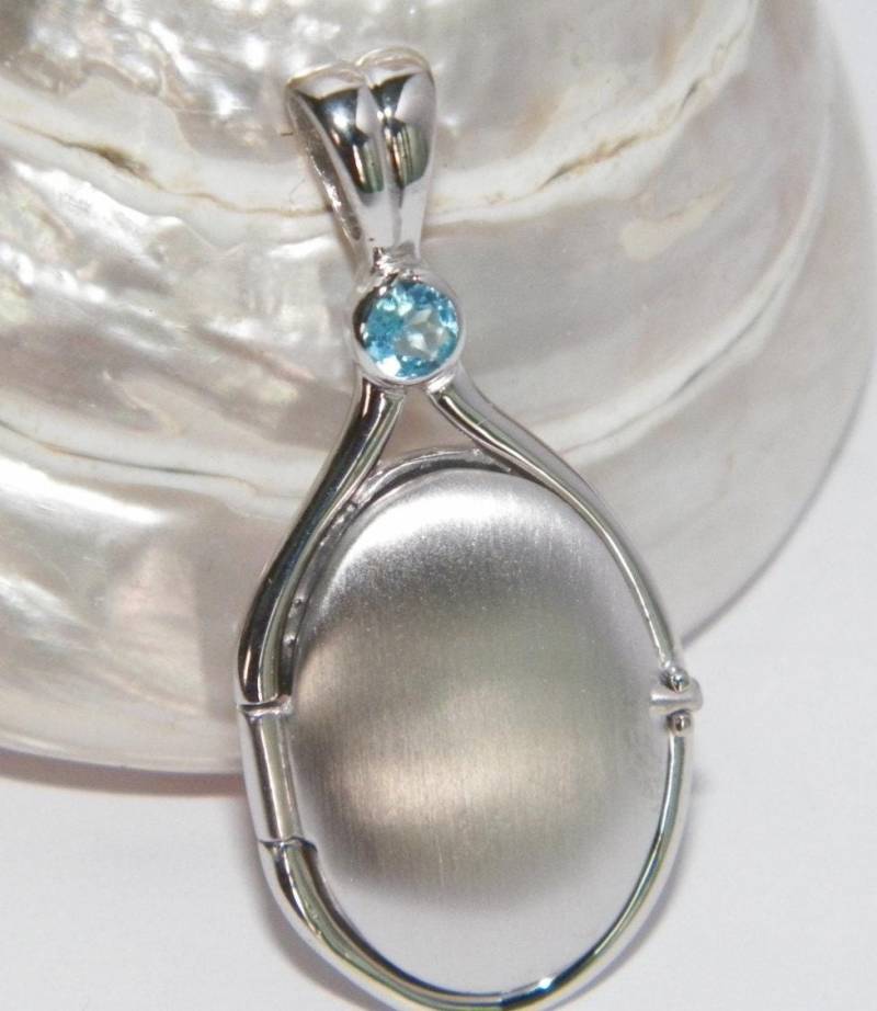 Handgemachte in Den Usa 41 Mm-20 Mm Handgefertigte 925 Sterling Silber 4 Natürliche Blautopas Medaillon H2O Just Add Wasser Meerjungfrauen Anhänger von FRIENDSJEWELRYinc
