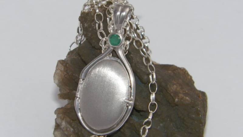Neue Hand Made in Den Usa 925 Sterling Silber 4 Mm Echte Smaragd Medaillon H2O Just Wasser Halskette Meerjungfrauen Hinzufügen von FRIENDSJEWELRYinc