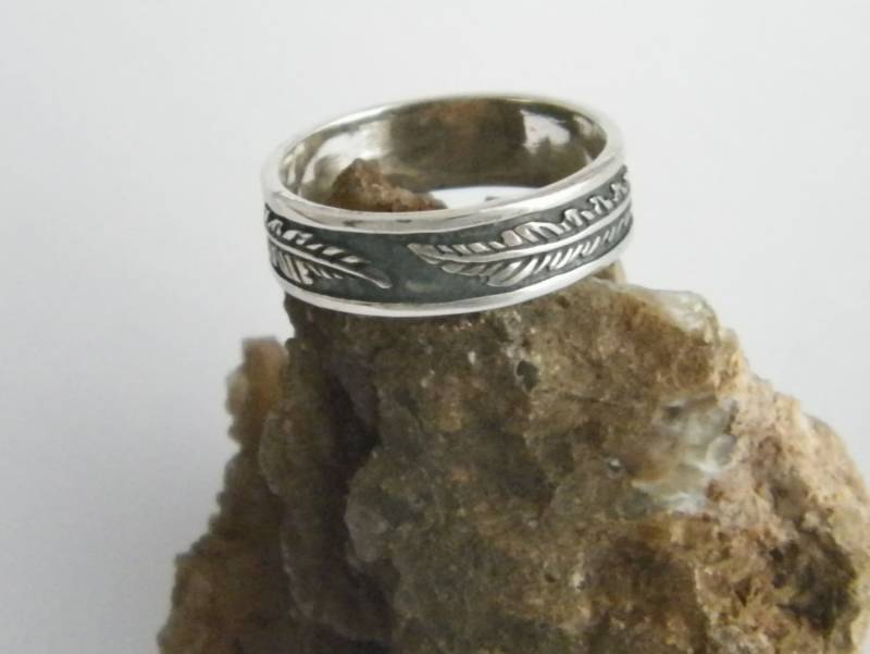 Wundervolle Kunst Massiv.925 Sterling Silber Mit Feder Design Ring-Custom Größe von FRIENDSJEWELRYinc