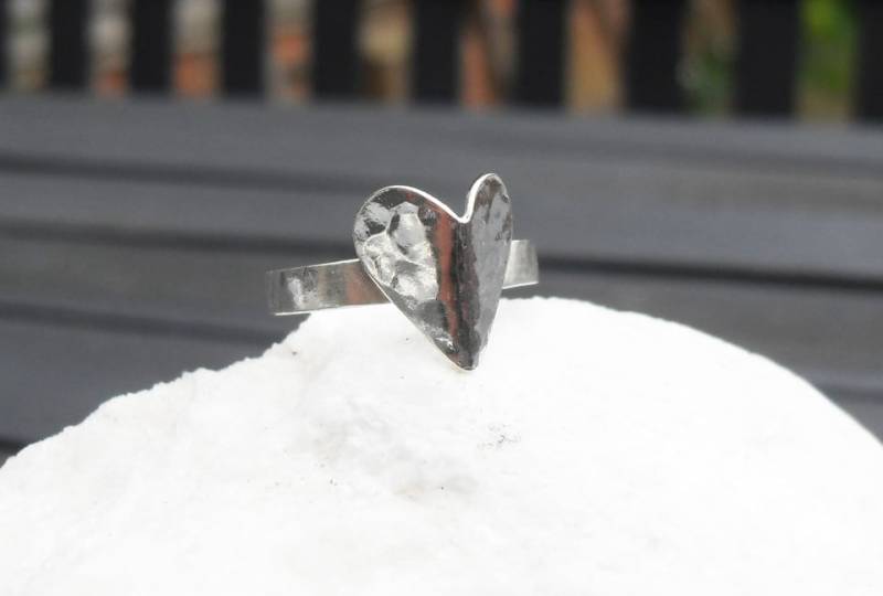 sterling Silber Ring in Herzform von FTcollection