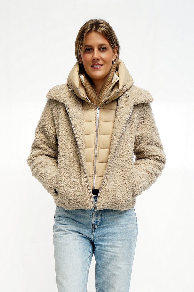 FUNK since 1776 Fellimitatjacke in hochwertiger Lammoptik mit abnehmbarer Steppkapuze 2-in-1 Design von FUNK since 1776