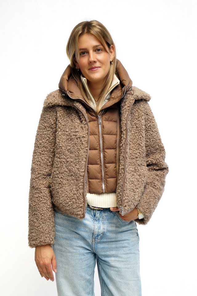 FUNK since 1776 Fellimitatjacke in hochwertiger Lammoptik mit abnehmbarer Steppkapuze 2-in-1 Design von FUNK since 1776