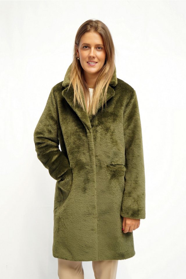 FUNK since 1776 Fellimitatmantel in kuscheliger Lammoptik mit stylischem Reverskragen von FUNK since 1776