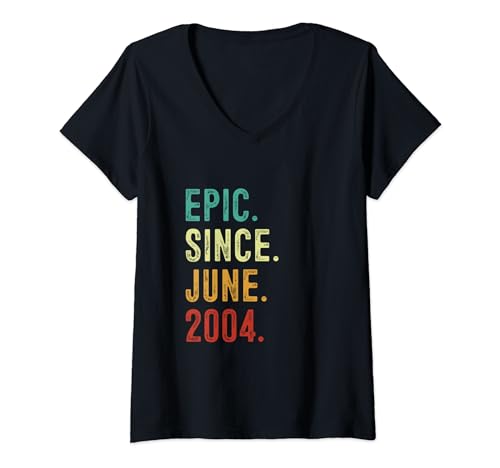 Damen Vintage 20 Year Old Epic Since Juni 2004 20th Birthday Decor T-Shirt mit V-Ausschnitt von FUNNYEXPRESS