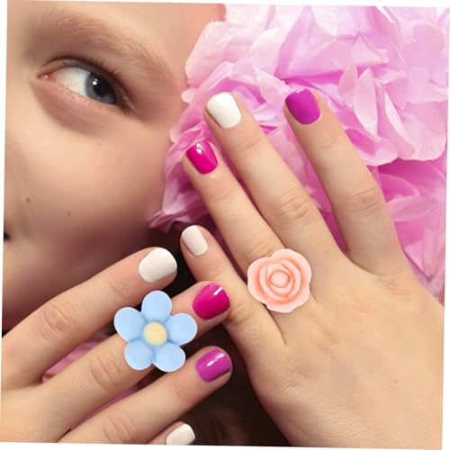 FUNOMOCYA 100 Stück Teiliges Blumenringe für Mädchen Verstellbar Bunte Schmuckspielzeuge für Rollenspiele Partygeschenk Ab Jahren von FUNOMOCYA