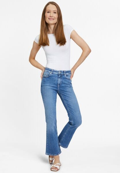FUTURE:PEOPLE. 01:01 FLARED - MID WAIST aus Bio-Baumwoll-Stretch - Fabric made in Italy (30101 00 1000) von FUTURE:PEOPLE.
