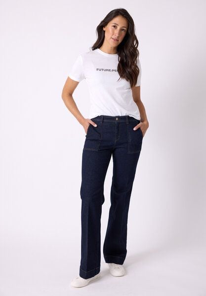 FUTURE:PEOPLE. 06:02 WIDE LEG CLASSY - MID WAIST aus weichem Stretch-Denim aus Bio-Baumwoll-Mix (30602 1 1008 ) von FUTURE:PEOPLE.