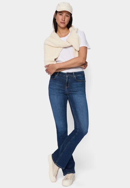 FUTURE:PEOPLE. 01:02 BOOTCUT - MID WAIST aus weichem Stretch-Denim aus Bio-Baumwoll-Mix (30102 0 1008) FUTURE:PEOPLE. 01:02 BOOTCUT - MID WAIST aus weichem Stretch-Denim aus Bio-Baumwoll-Mix (30102 0 1008) von FUTURE:PEOPLE.