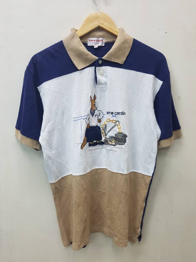 Vintage Pierre Cardin Paris Polo Shirts Stickerei Logo Kangaroo Nice Design von FUTURE81