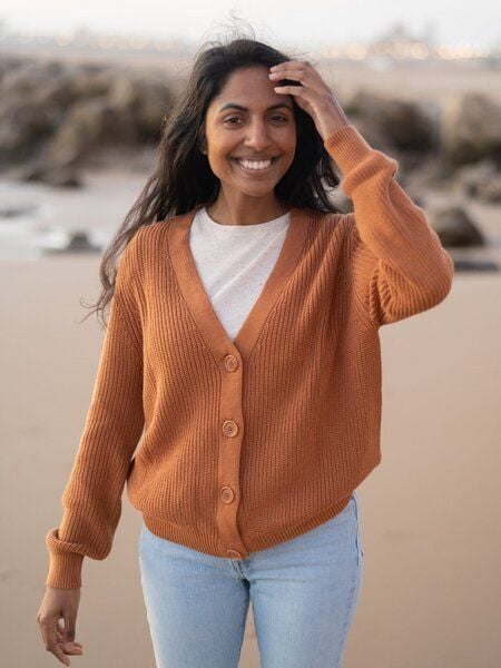 FUXBAU 4Seasons Frauen Strickjacke von FUXBAU