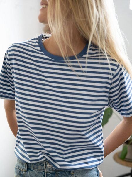 FUXBAU Gestreiftes Frauen T-Shirt - blau weiß von FUXBAU