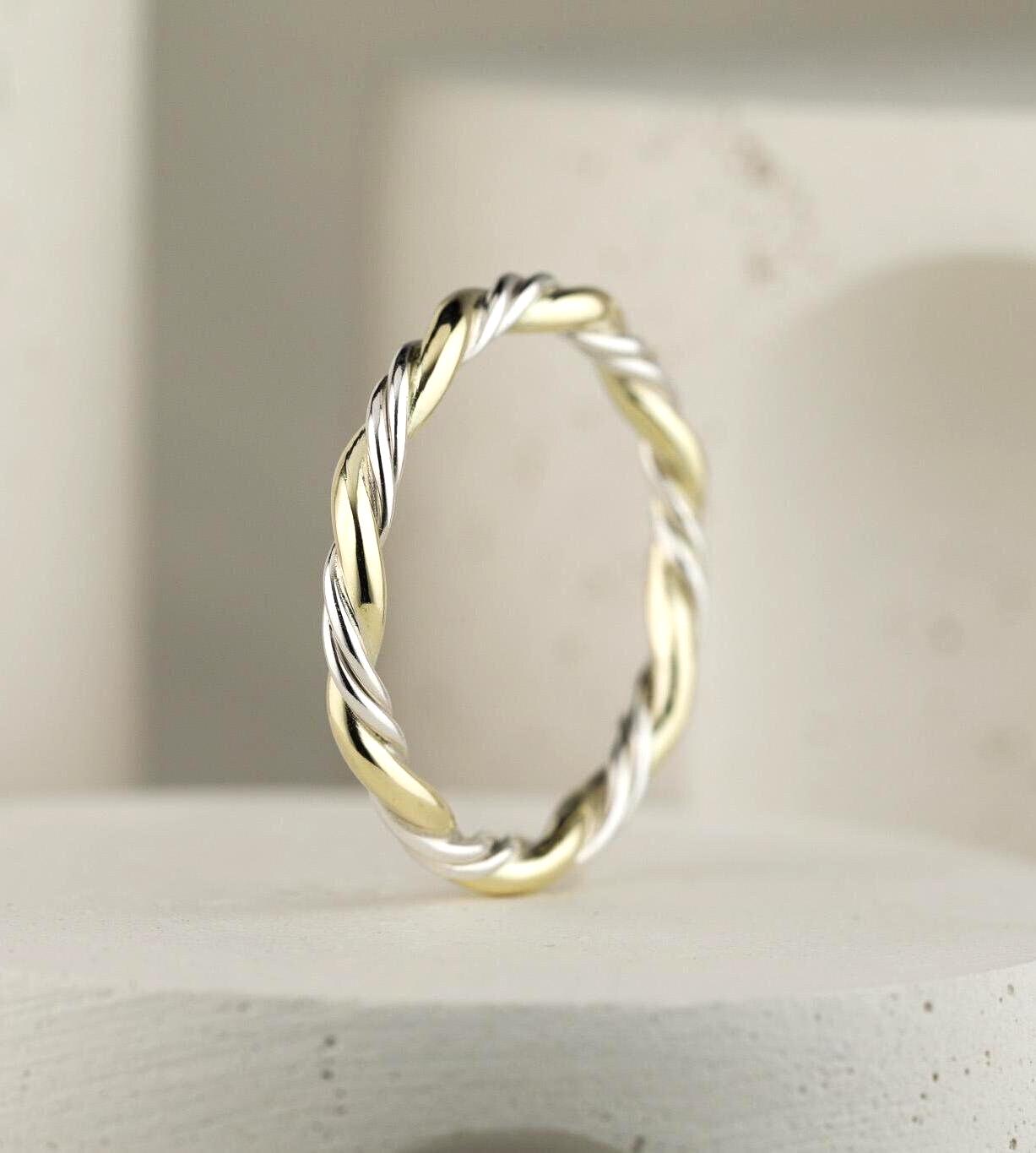 Kordelring "Emily" Gold 585 & Silber 925 Filigraner Verlobungsring Beisteckring Vorsteckring Stapelring 2.2 Mm Bicolor 14Kt Kordelring "Emily" Gold 585 & Silber 925 Filigraner Verlobungsring Beisteckring Vorsteckring Stapelring 2.2 Mm Bicolor 14Kt von FXBilzGoldschmiede
