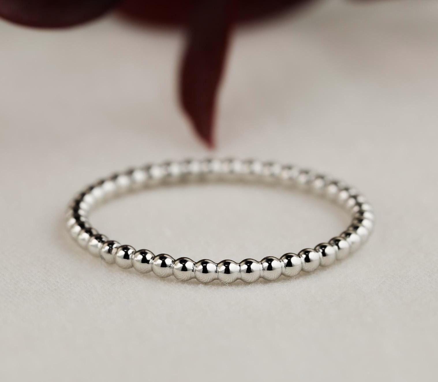 Kugelring "Tamara" Platin 950 Filigraner Verlobungsring Beisteckring Vorsteckring Stapelring Ring 1.5 Mm Geschenk Hochzeit Kugelring "Tamara" Platin 950 Filigraner Verlobungsring Beisteckring Vorsteckring Stapelring Ring 1.5 Mm Geschenk Hochzeit von FXBilzGoldschmiede
