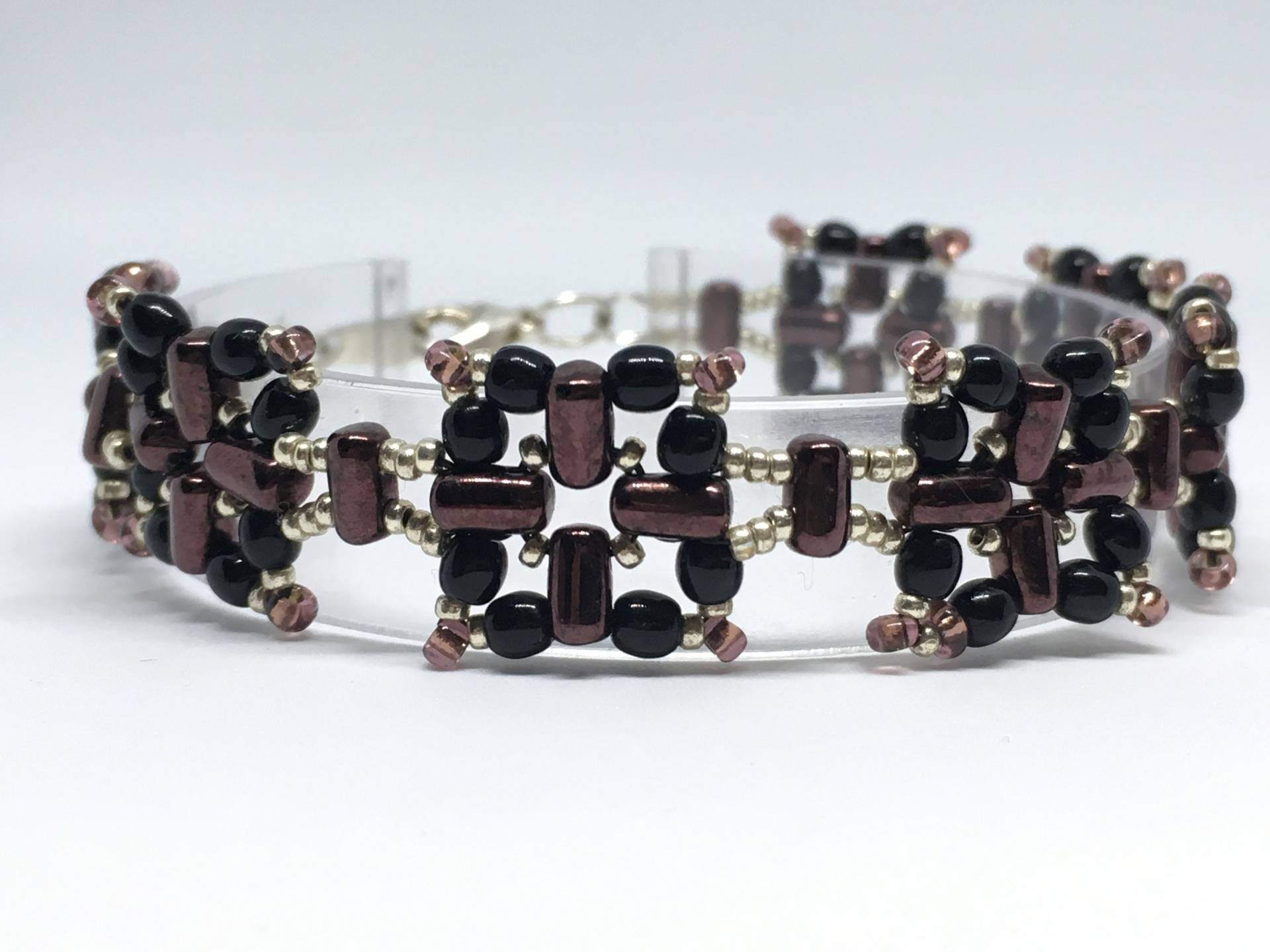 Lila Armband Und Ohrringe Set Lila Armband Und Ohrringe Set von FYETreasures