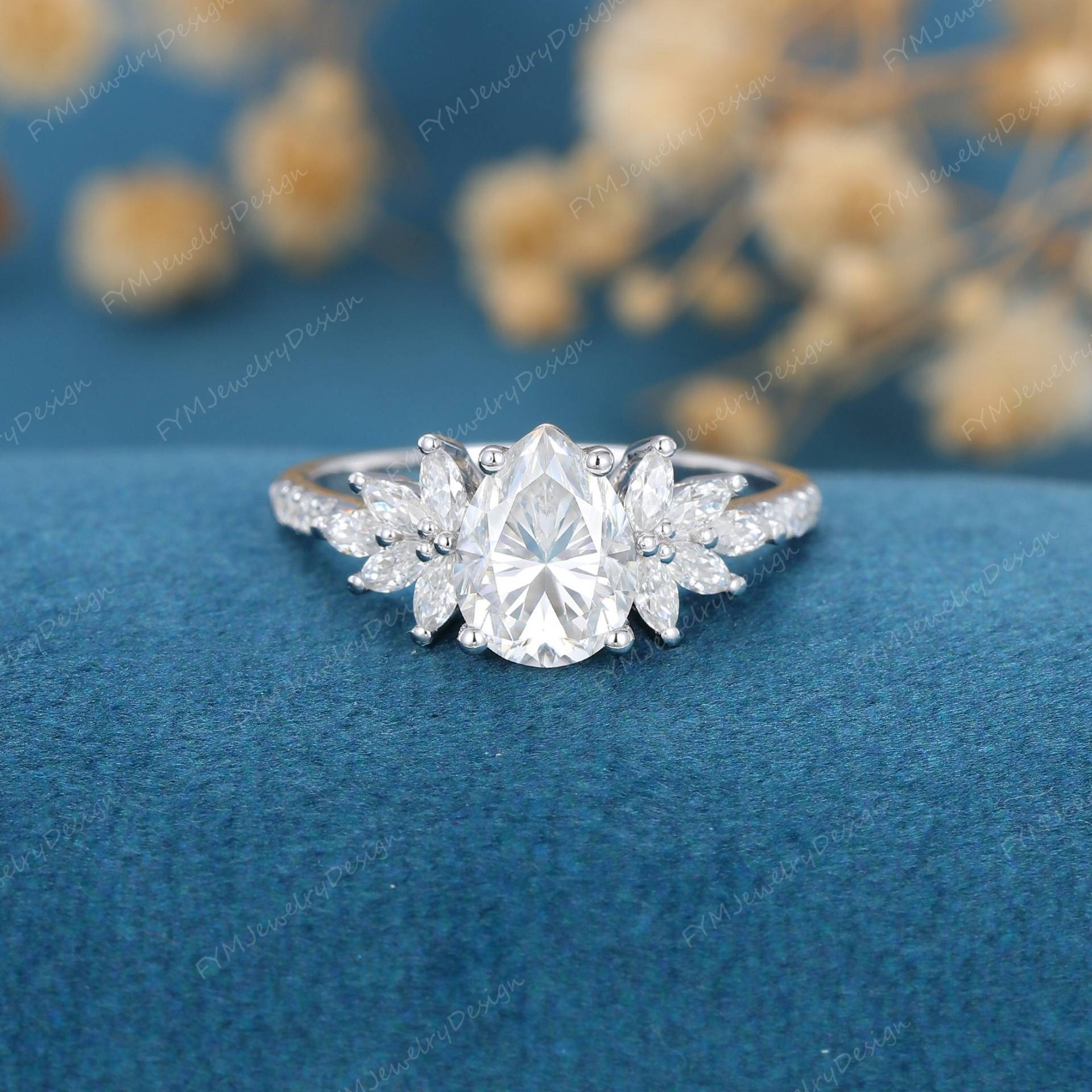 Birnenförmiger Moissanit Verlobungsring Vintage Weißgold Halb Ewigkeit Diamant Hochzeit Braut Geschenk von FYMJewelryDesign
