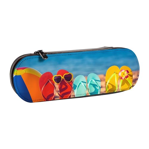FZGGWYHL Flip-Flops on a Sandy Beach bedrucktes Leder-Federmäppchen, tragbare Schreibwaren-Tasche, Aufbewahrungstasche von FZGGWYHL