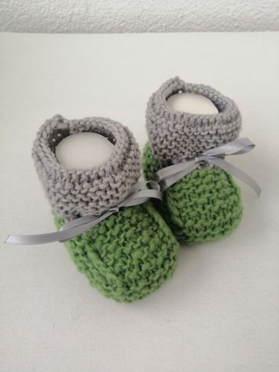 Alpaka Wollmischung Babyschuhe, Taufschuhe, Babyschühchen Gestrickt, 9, 5 cm, 4 Farbvarianten von FaTaHandarbeit