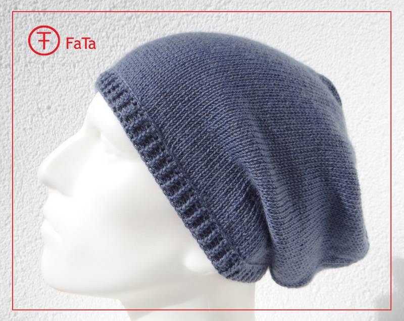 Unisex Mütze Aus Wollmischung in Jeansblau von FaTaHandarbeit