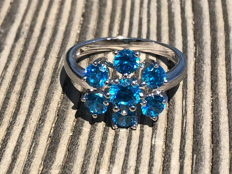 sterling Silber 925 Sky Blue Edelstein Blumen Damen Bandring Größe 50 sterling Silber 925 Sky Blue Edelstein Blumen Damen Bandring Größe 50 von FabFindingsNY