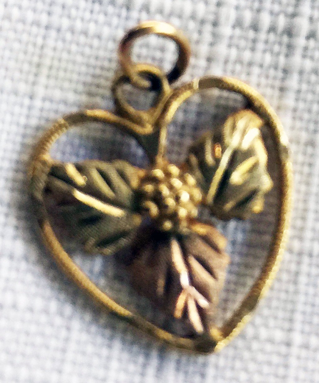 Gold Herz Anhänger, Herz, Herz-Anhänger, Halskette, 10K Charm Charme, Charme von FabFinds42