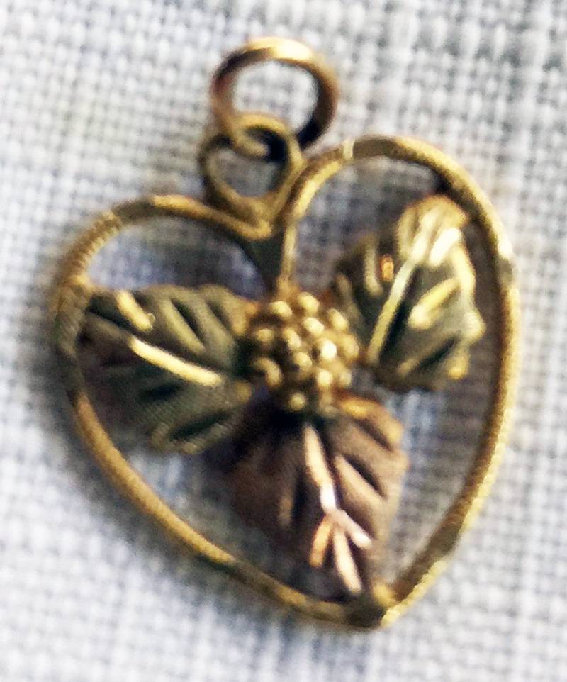 Gold Herz Anhänger, Herz, Herz-Anhänger, Halskette, 10K Charm Charme, Charme Gold Herz Anhänger, Herz, Herz-Anhänger, Halskette, 10K Charm Charme, Charme von FabFinds42