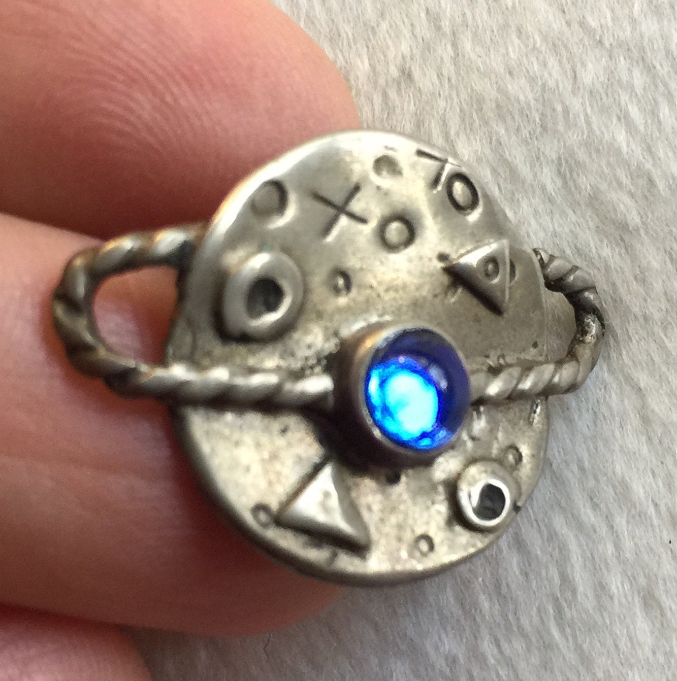 Himmelsbrosche, Mond Anstecknadel, Space Pin, Planet Anstecker, Pin von FabFinds42