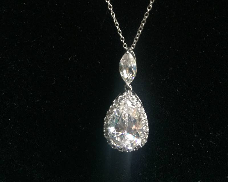 Klare Edelstein Halskette, Teardrop Anhänger, Klare Edelsteinanhänger, Juwel Dressy Elegante von FabFinds42