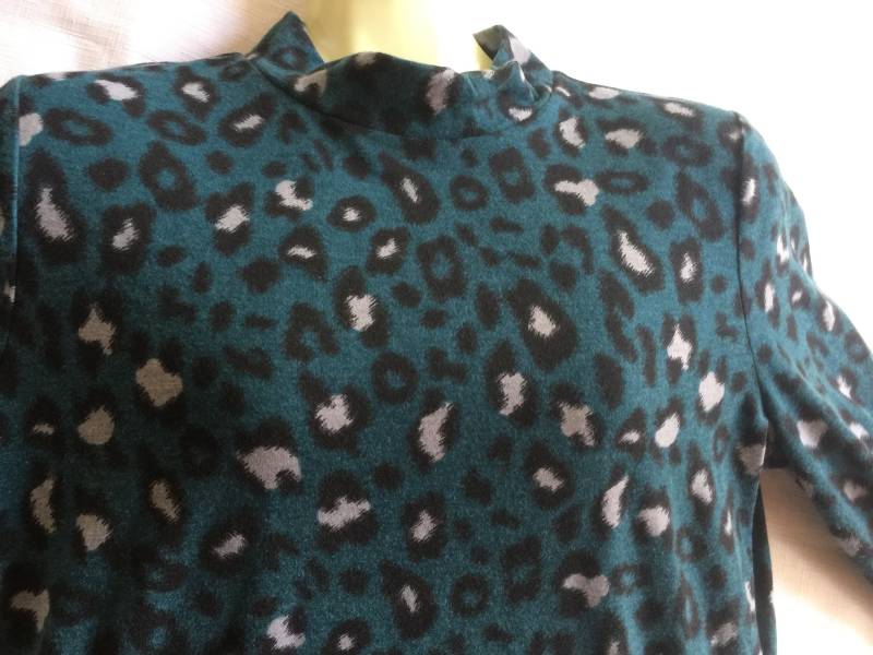 Leoparden Kleid, Aqua Stretch Langarm Animal Print Leopard Rollkragen Kleid von FabFinds42