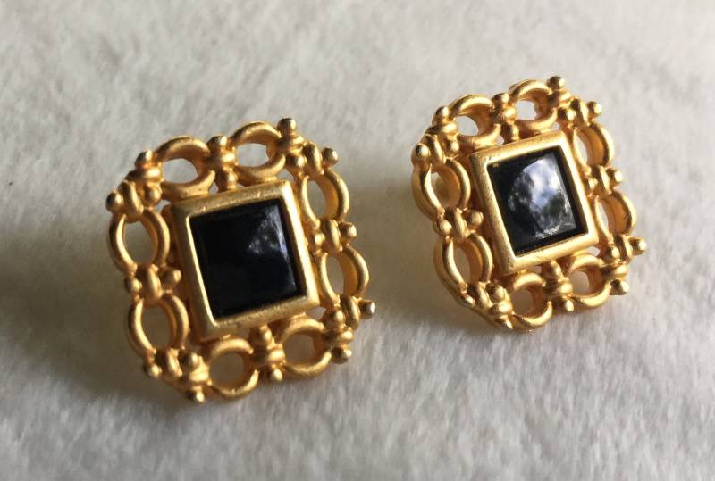 Schwarz Gold Ohrring, Schwarz Stud, Verzierte Schwarze Elegante Formale Abend Stud von FabFinds42
