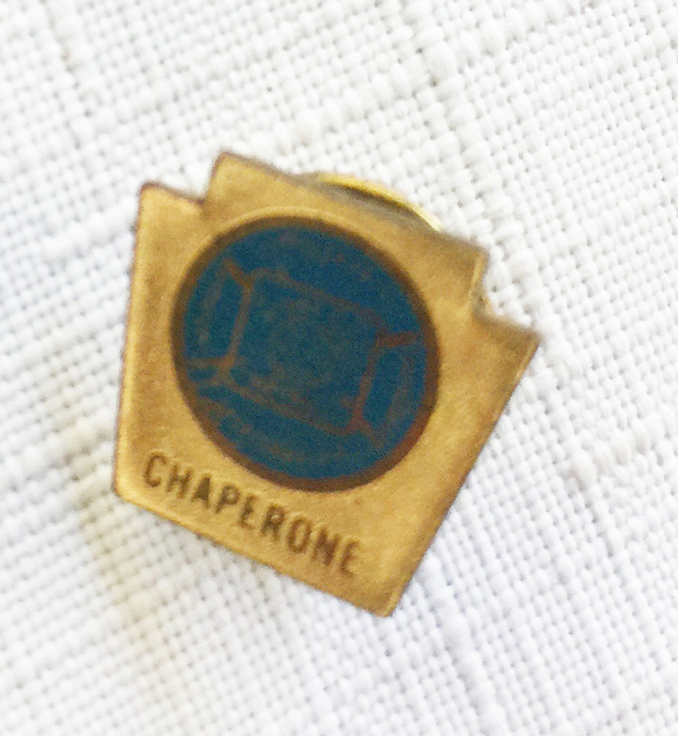 Softball Mama, Papa, Anstecknadel, Schmuck, Brosche, Trainer, Team, Turnerin Anstecknadel von FabFinds42