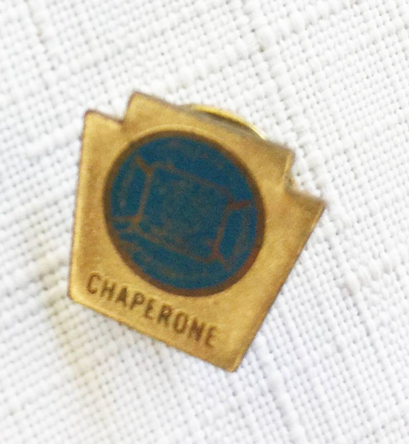 Softball Mama, Papa, Anstecknadel, Schmuck, Brosche, Trainer, Team, Turnerin Anstecknadel von FabFinds42