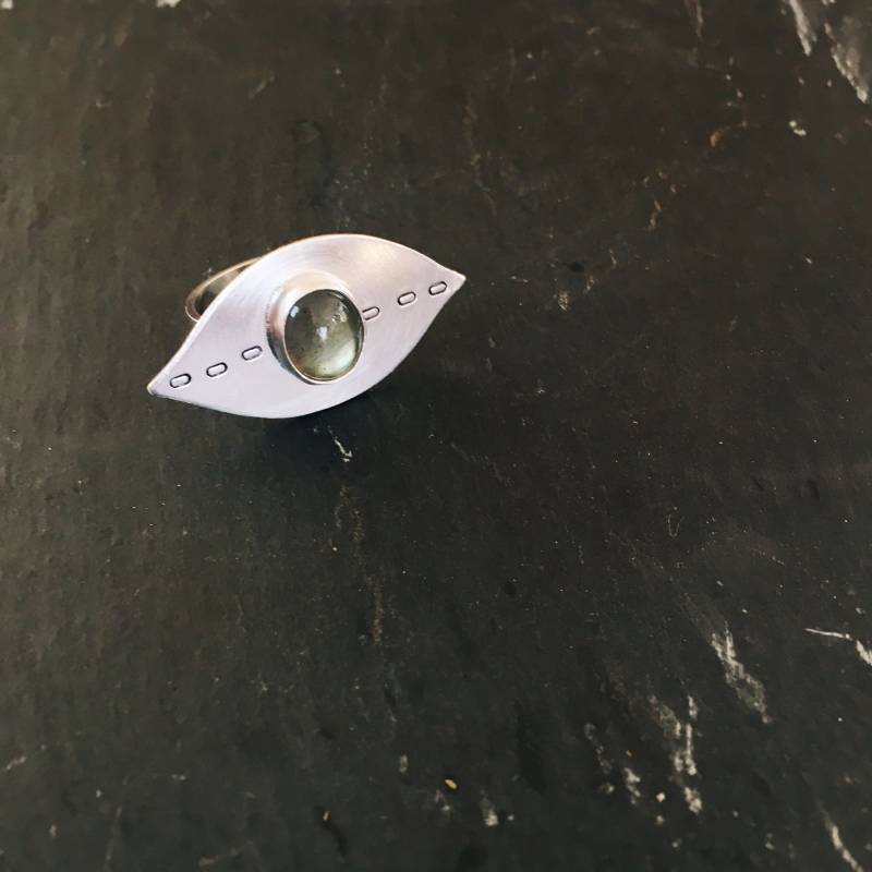 Spirit Eye Ring, Damen Größe 7 3/4 , Sterling Silber + Labradorit von FableAndLore