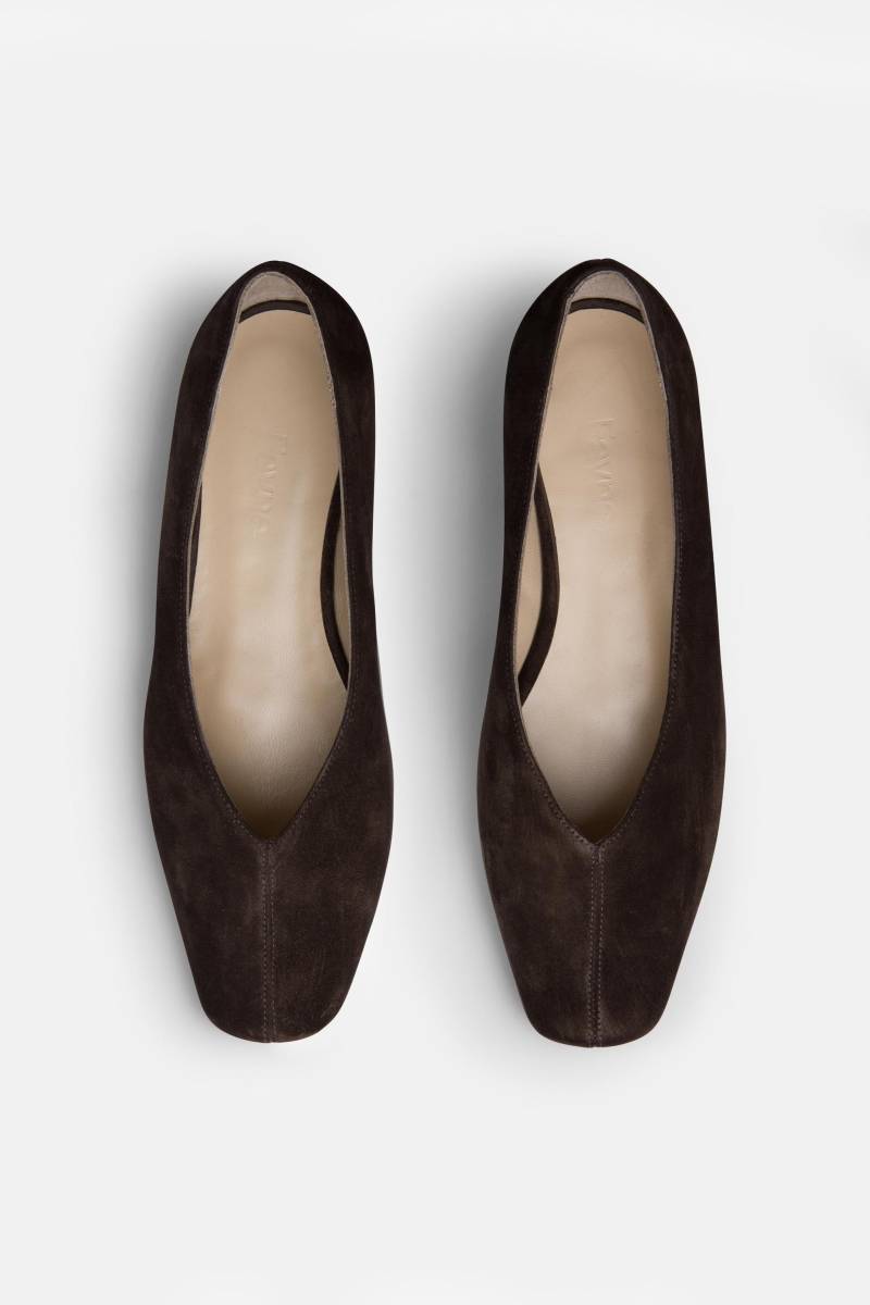Fayne Studio - Dunkelbraune Wildleder Ballerina - Damen Wohnung von FablesAtelier
